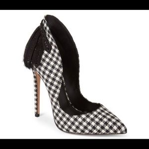 Aleksander Siradekian pumps